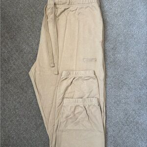 American Eagle Jogger Pants